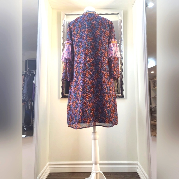 Anna Sui - Picture 3 of 3